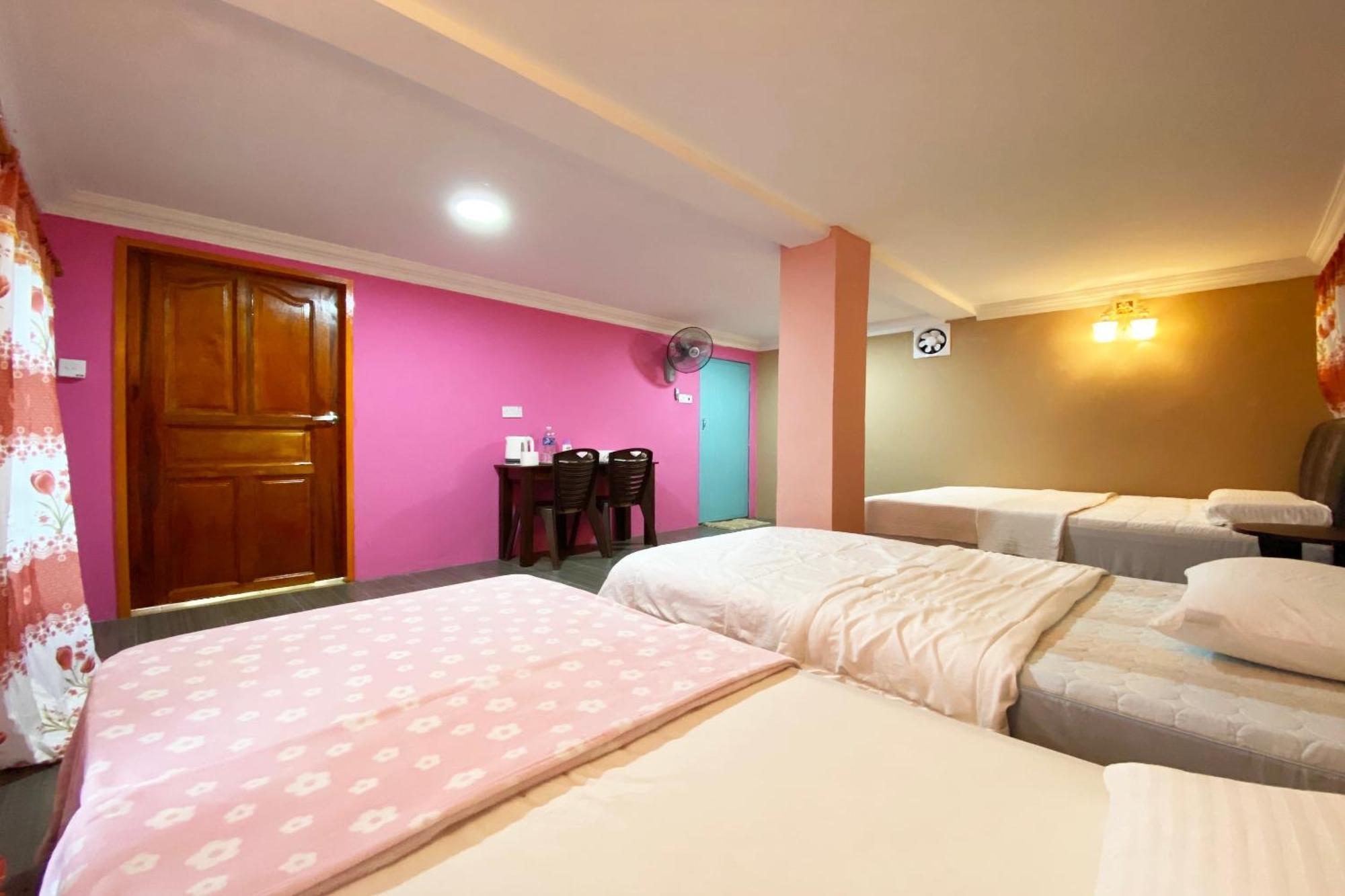 Oyo Home 90285 Pogimpaan Homestay Ranau Extérieur photo